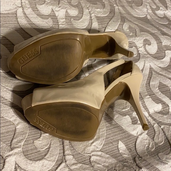 Guess shoes - Picture 3 of 3